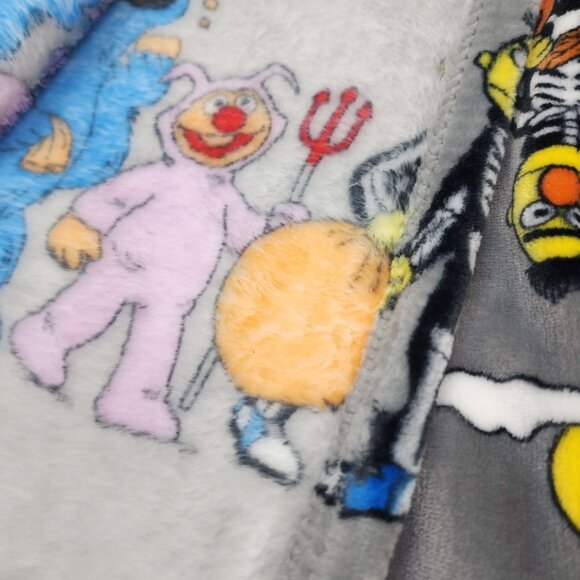 Sesame Street Halloween Decorative Throw Blanket 60" X 70" Bert Elmo Cookie Mons - Picture 9 of 13